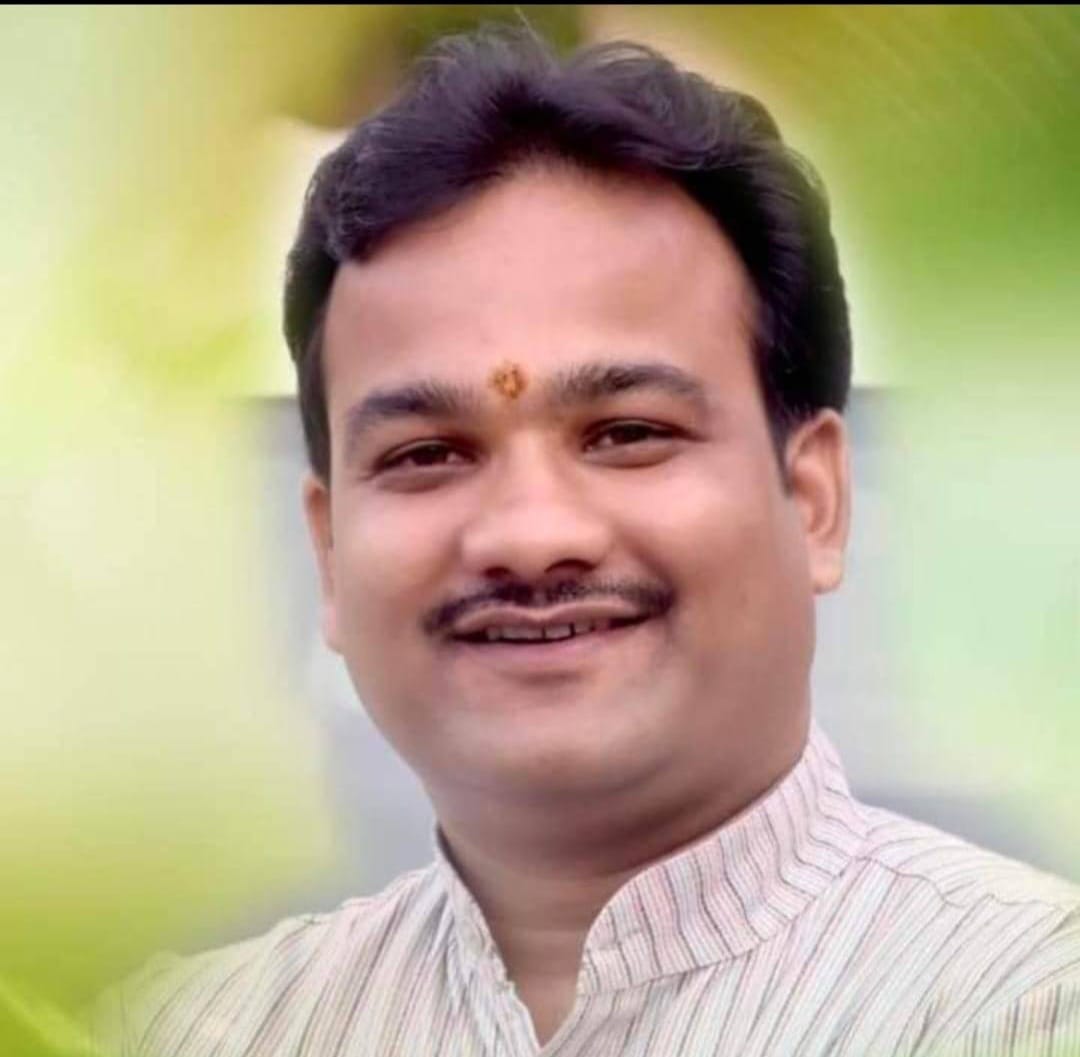 कांग्रेस नेता तरूण बाहेती का तंज,22 साल से सरकार में बैठे नीमच विधायक को अब जाकर याद आई गरीबों के लिए कॉलोनी काटने की…!,7 साल से अधर में अटका हुआ है निम्न आय वर्ग के लोगों को पीएम आवास हेंडओवर करने का मामला,शहर में एक नहीं बल्कि अनेक सरकारी कॉलोनीयों की आवश्यकता,पढ़िए पूरी खबर….